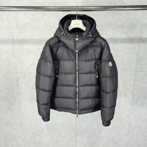 [국내배송]몽클레어 포이리에 (POIRIER) 구스다운 후드패딩