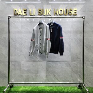 [국내배송]톰브라운 밀라노스티치 삼선암밴드 가디건