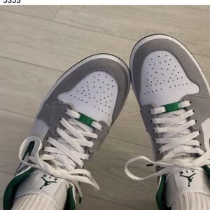 [국내배송]나이키 [NIKE] 수입고급 조던 1 미드 SE 파인 그린 라이트 스모크 그레이