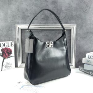 [국내배송]발렌시아가 소프트 미디움 호보백 가방