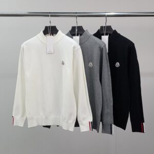 [국내배송]몽클레어 삼선 소매라인 반목 니트