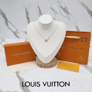 [국내배송]루이비통 컬러 블라썸 BB 스타 펜던트 목걸이