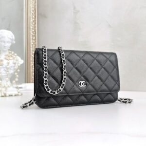 [국내배송]샤넬 클래식 WOC 캐비어 블랙 은장