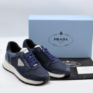 [국내배송]프라다 남성 리나일론 스니커즈