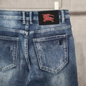 [국내배송]버버리 프로썸 자수 청바지