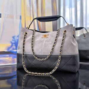 [국내배송]샤넬 25A 스웨이드 투톤 쇼퍼백 스몰 AS5634