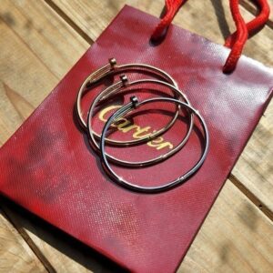 [국내배송]까르띠에 저스트 앵 끌루 브라이슬릿 못팔찌 슬림