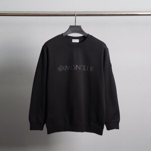 [국내배송]몽클레어 블랙 암로고 코튼 맨투맨